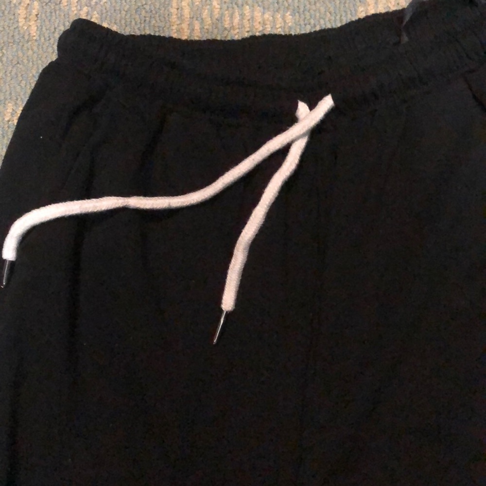 Joggers - Picture 3 of 5